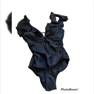 NWT Cocoship black‎ ruffle one piece swimsuit